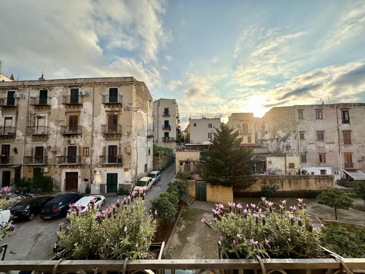 Casa Guilla_alla Cattedrale Apartment Palermo
